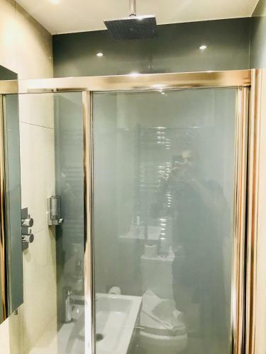 Hostal Melville Hotel