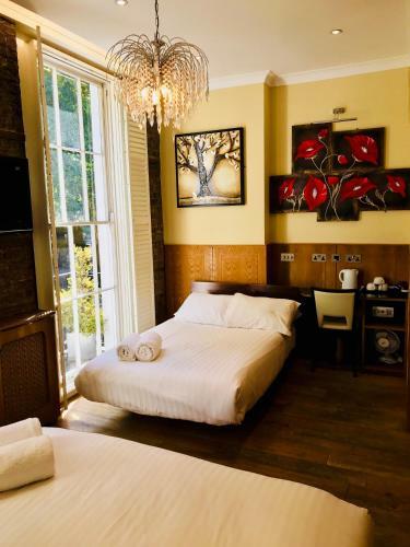 Hostal Melville Hotel