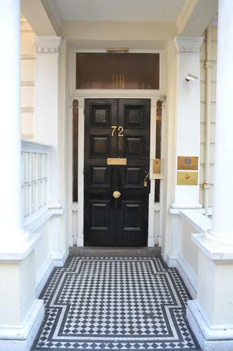 Hostal 72qt