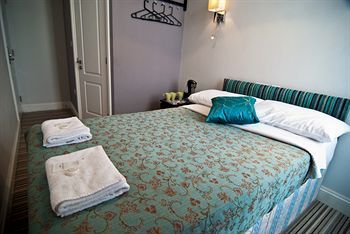 Hostal Comfotel Blu