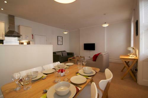Gower Street Apartments