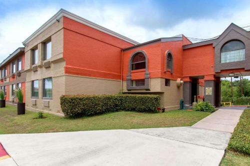 Hotel Howard Johnson Fort Sam Houston/at&t Center