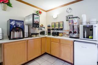 Hotel Econo Lodge Colonial