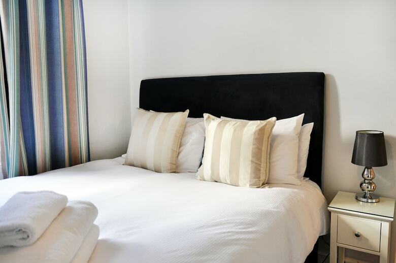 Lamington Apartments, Hammersmith