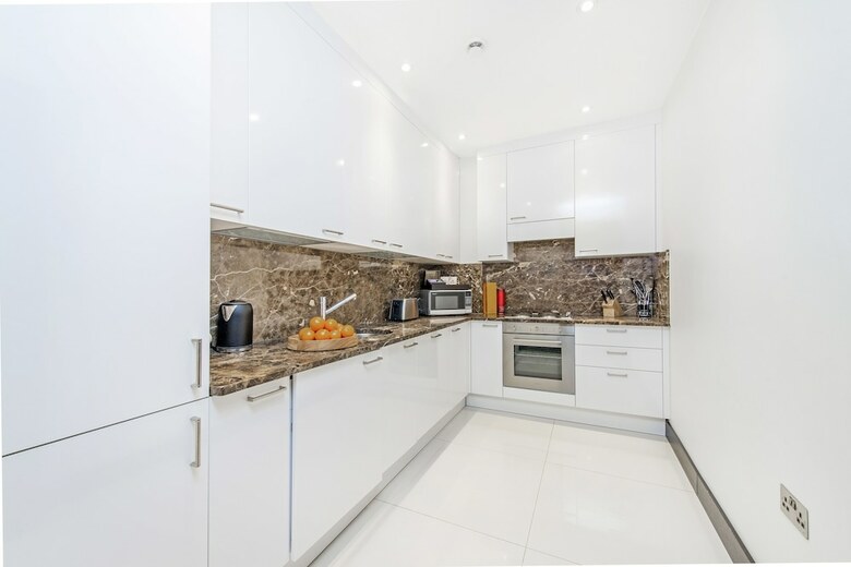 130 Queen's Gate Apartments