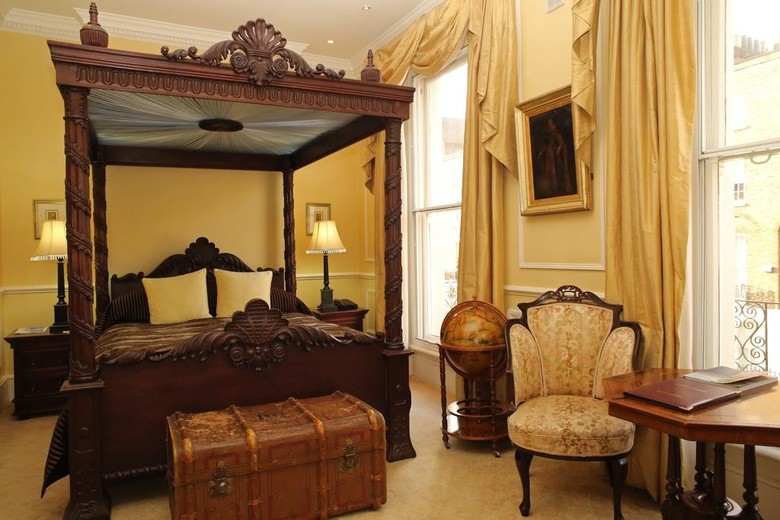 Hostal Lord Milner