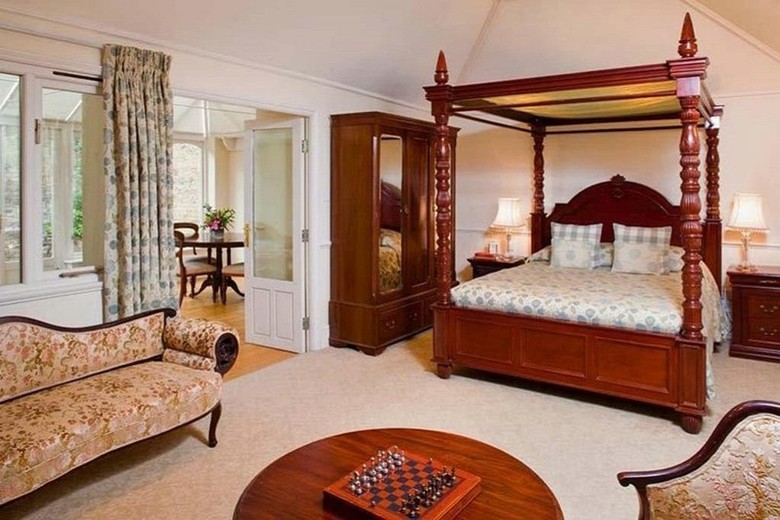 Hostal Lord Milner