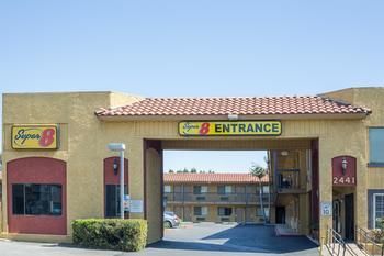 Hotel Super 8 Ontario