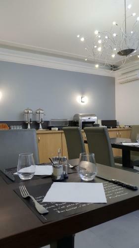 Hotel H�tel Le Welcome's