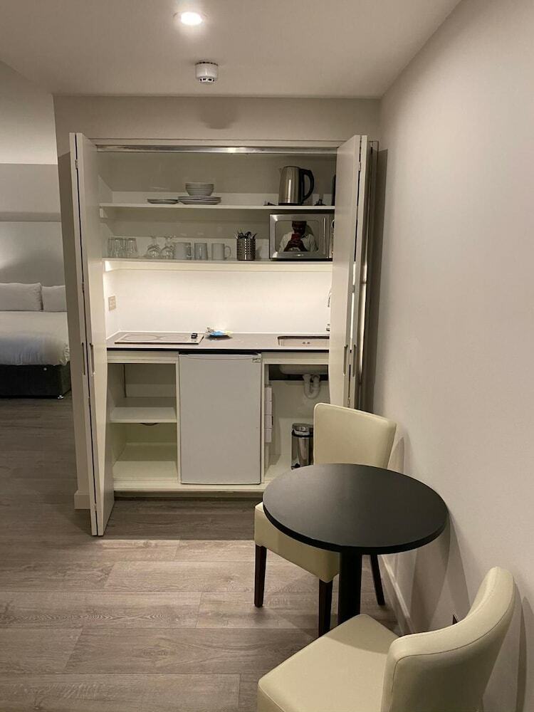Aparthotel Axiom Park Hotel