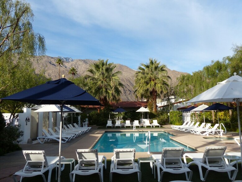 Hotel Alcazar Palm Springs