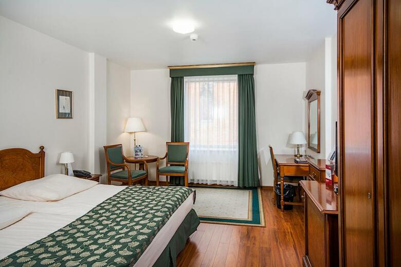 Hotel Qubus