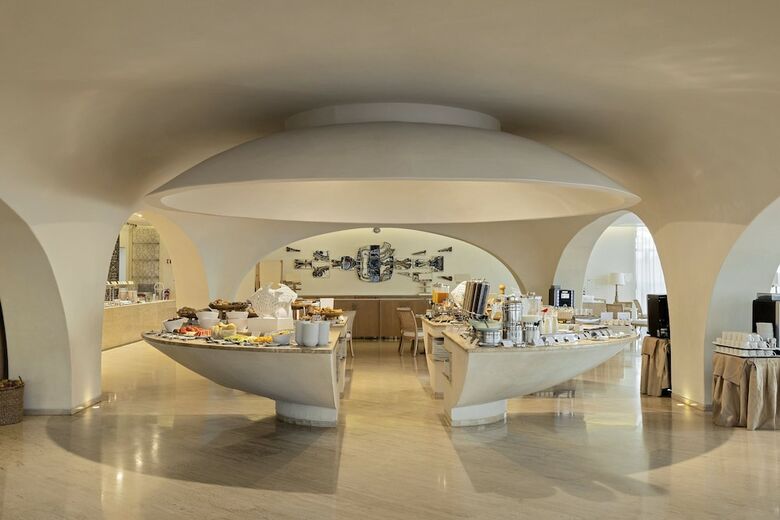 Vilamoura Beach Hotel