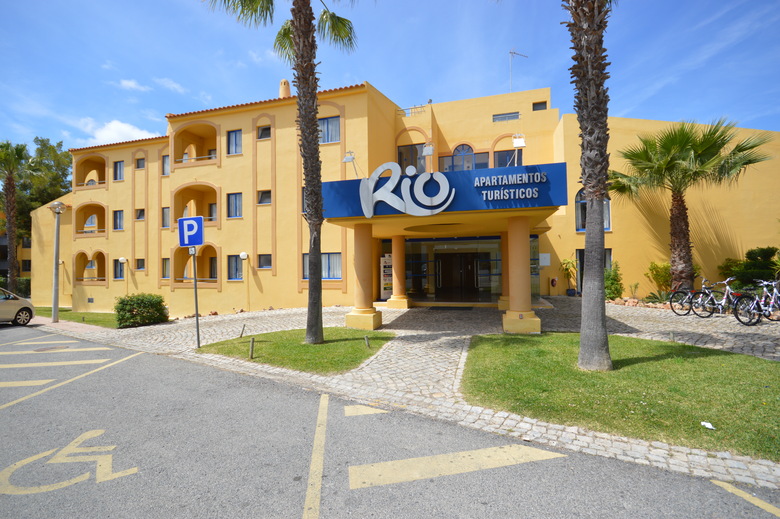 Rio Apartments