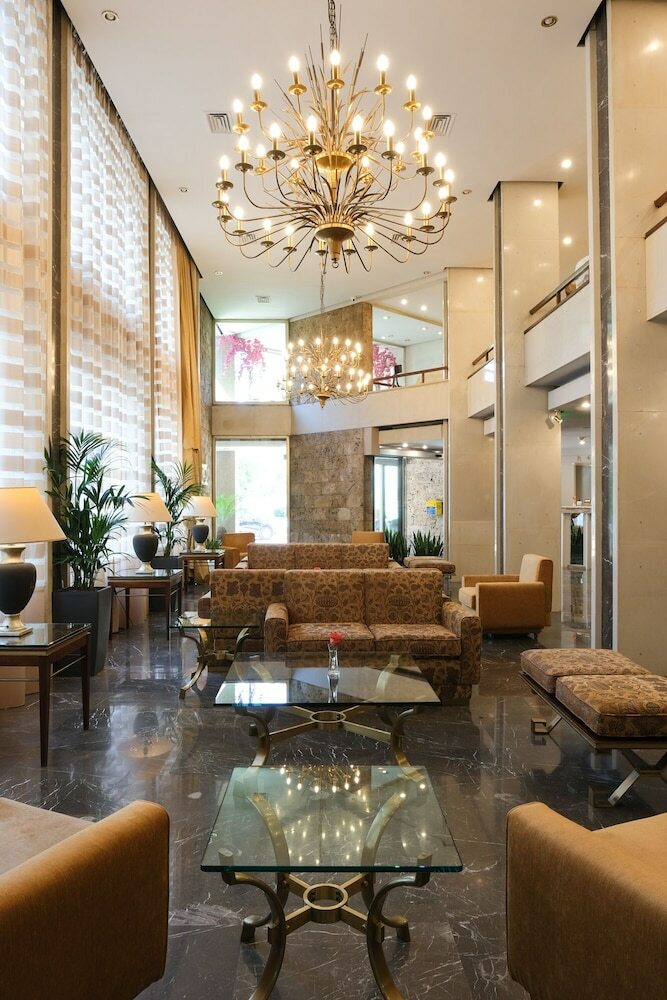 Best Western Ilisia Hotel