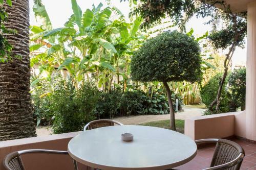 Aparthotel Hotel Villaggio Cala Di Volpe