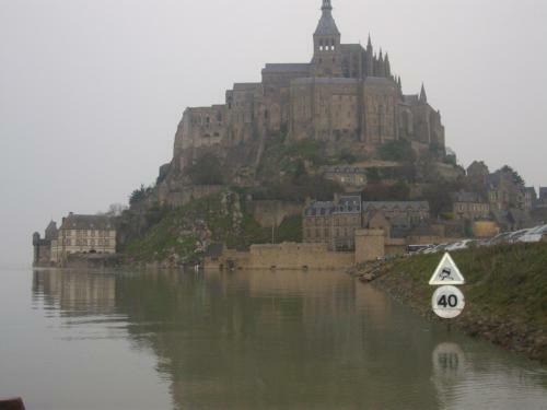 Bed & Breakfast Chambres D'h�tes La Loubatais