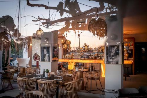 Hotel Restaurant La Reine Jane