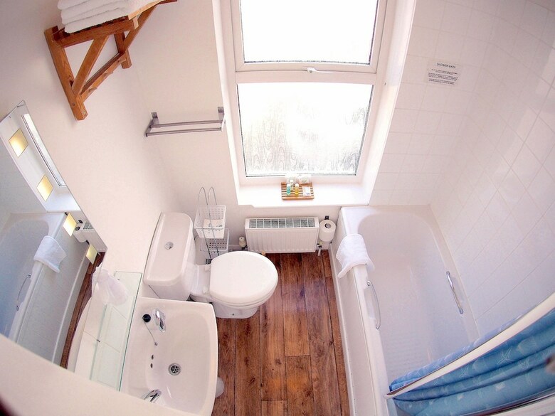 Hostal The New England