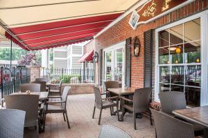 Hotel Comfort Inn & Suites Colonial