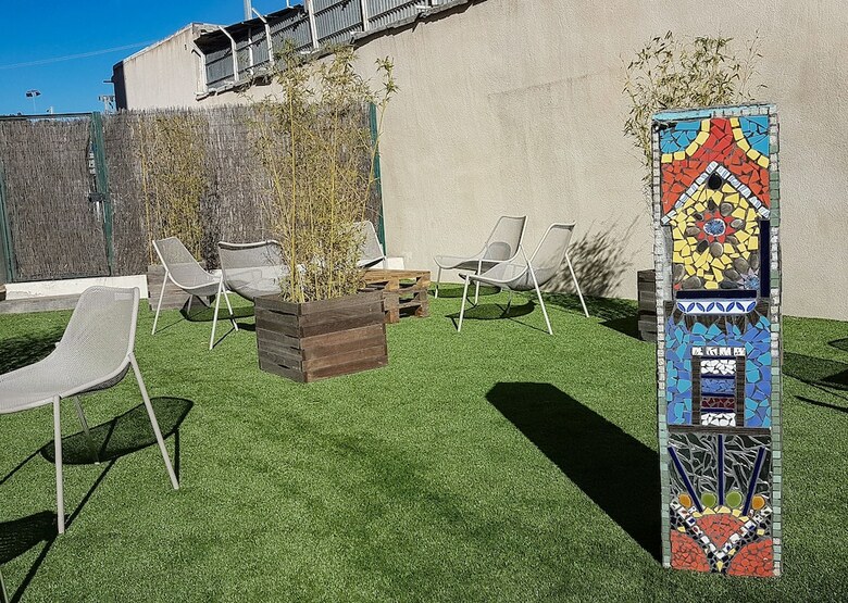 Esatitude Hotel