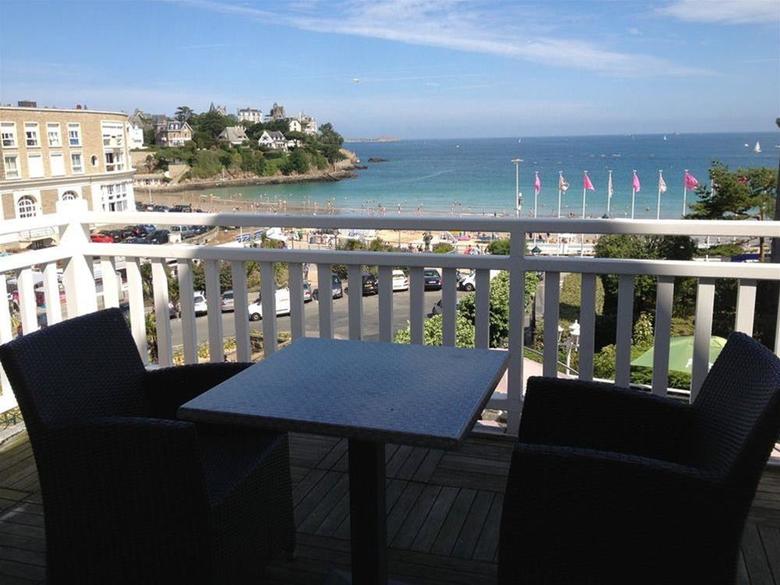 Hotel De La Plage