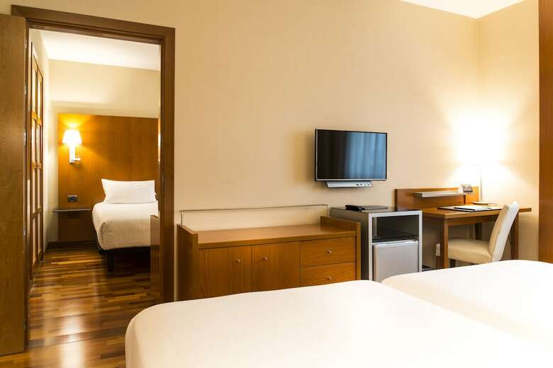 Hotel Sercotel Ab Rivas