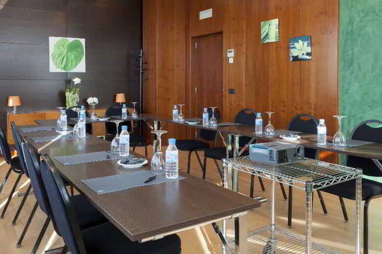 Hotel Sercotel Ab Rivas