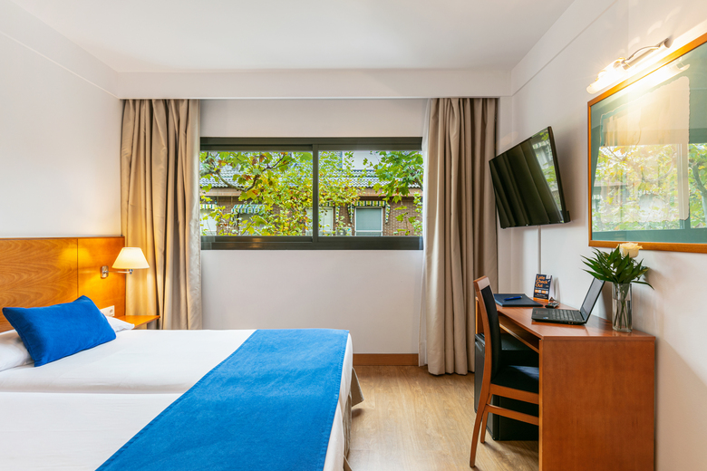 Hotel Globales de Los Reyes