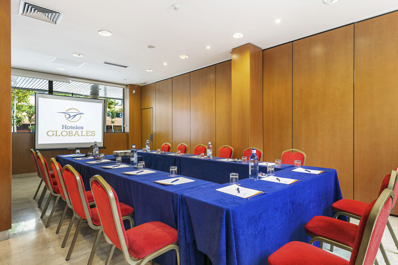 Hotel Globales de Los Reyes