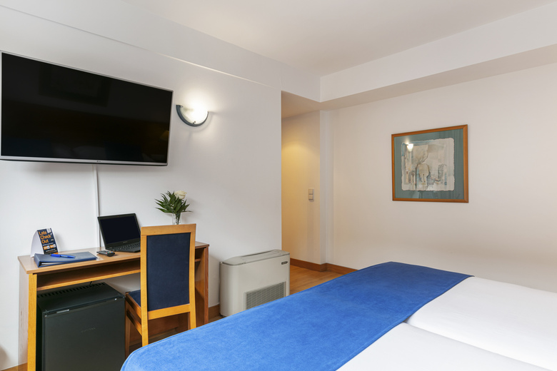 Hotel Globales de Los Reyes