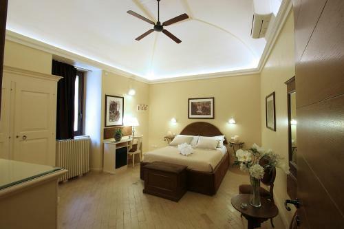 B&B Catillo
