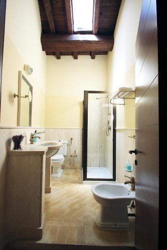 B&B Catillo