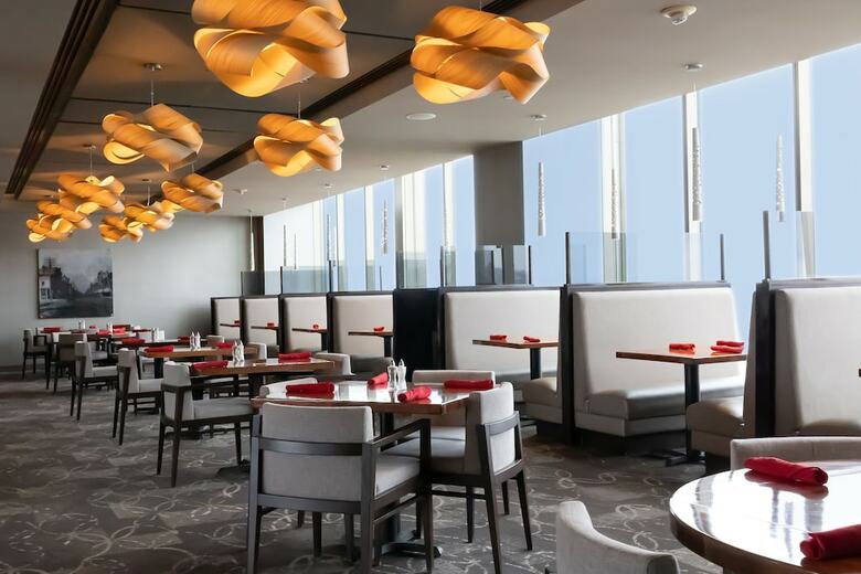 Doubletree By Hilton Hotel Cedar Rapids Convention Complex