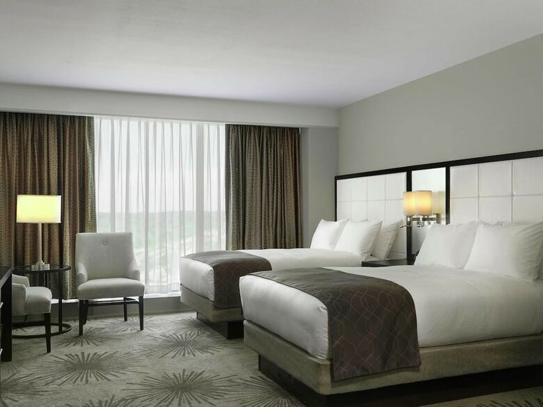 Doubletree By Hilton Hotel Cedar Rapids Convention Complex