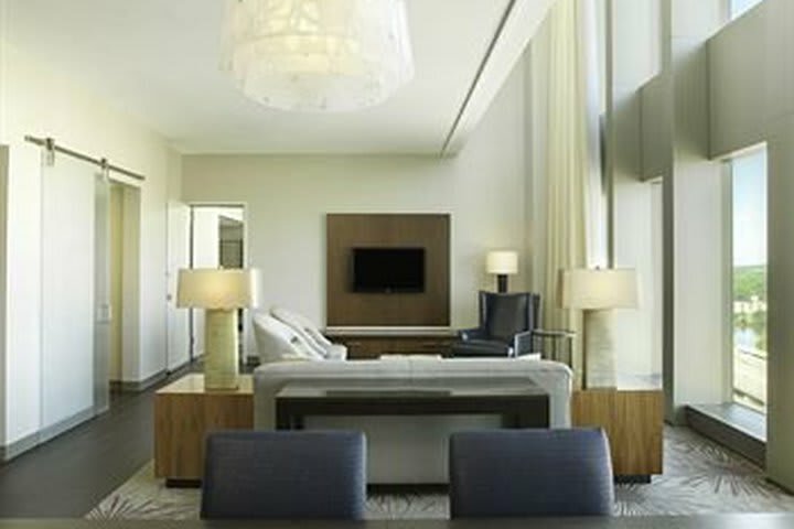 Doubletree By Hilton Hotel Cedar Rapids Convention Complex