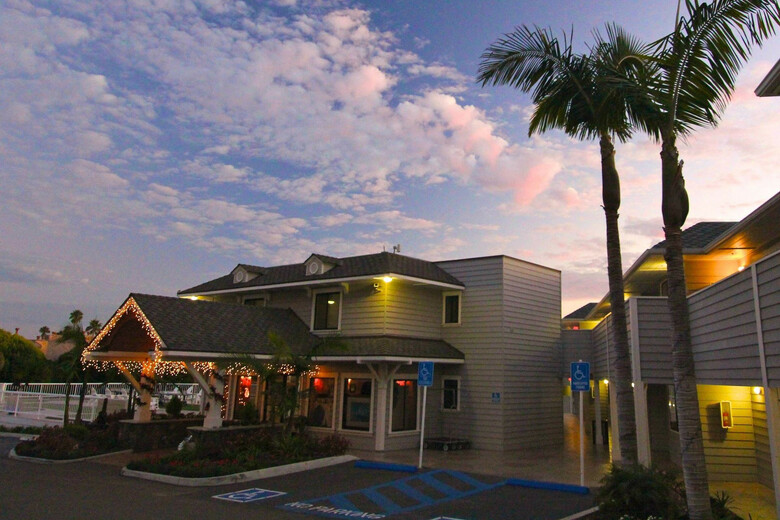 Hotel Pismo Lighthouse Suites