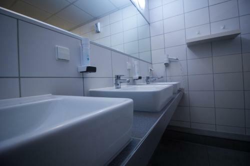 Hostal G�stehaus Kaiserpassage- Ihr Cityhostel
