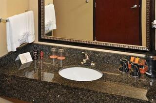 Hotel Oxford Suites Pismo Beach