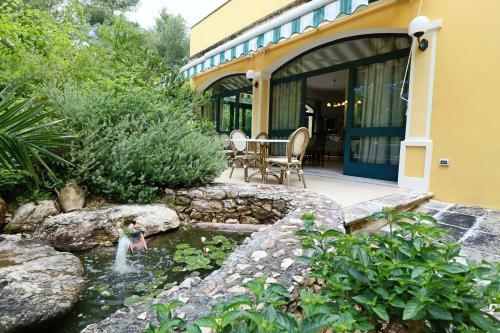 Hostal Dimora Relais Excelsa