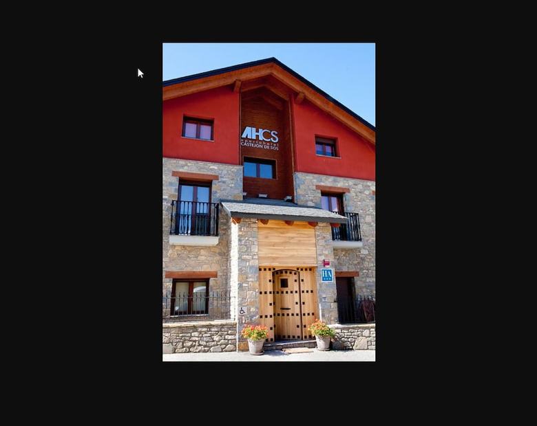 Apartahotel Castej�n De Sos