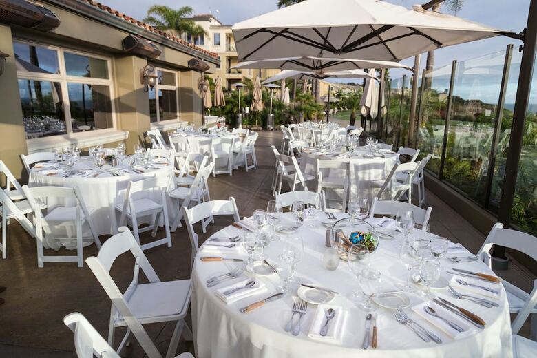 Hotel Dolphin Bay Resort And Spa