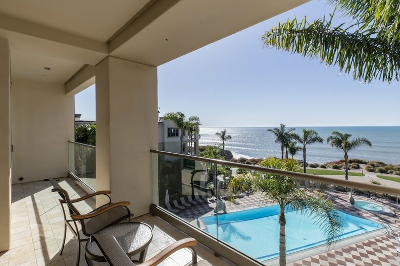 Hotel Dolphin Bay Resort And Spa