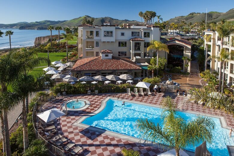 Hotel Dolphin Bay Resort And Spa