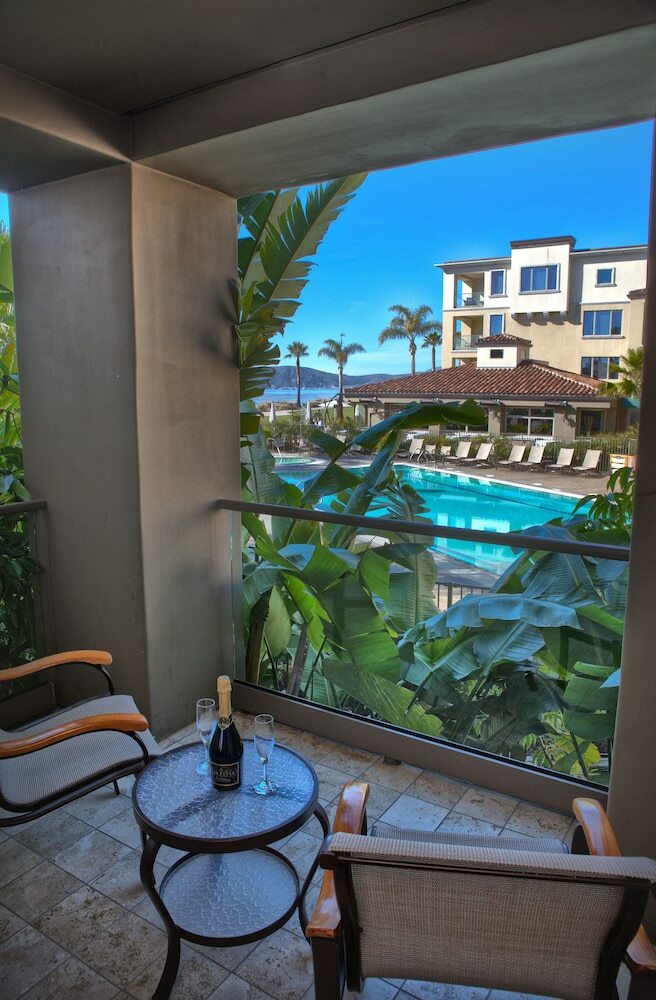 Hotel Dolphin Bay Resort And Spa