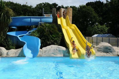Camping Le Chateau Du Petit Bois