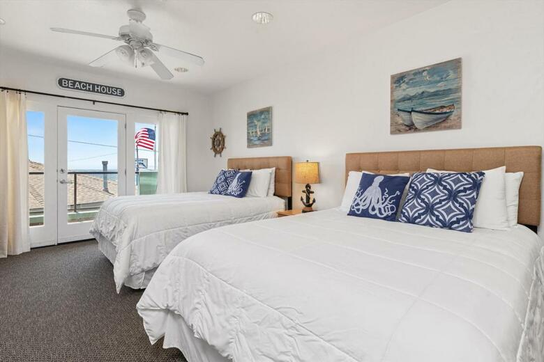 Hotel Beach House Inn & Suites