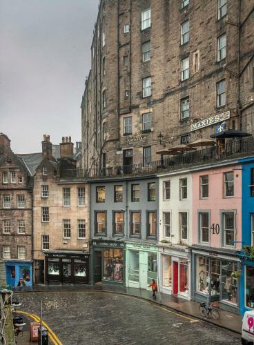 St Giles Apartments