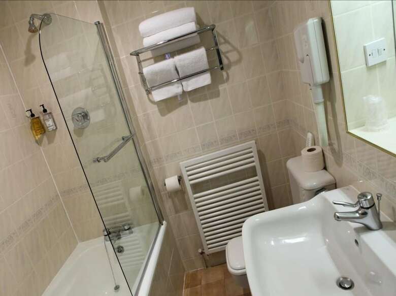Gatwick Cambridge Hotel