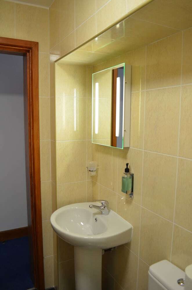 Gatwick Cambridge Hotel
